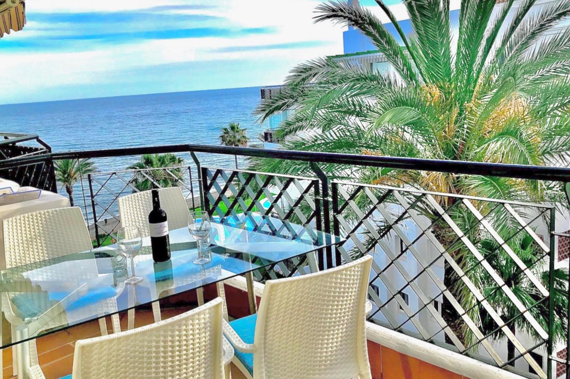 Mi Capricho 2D Beachfront- Apartment With Sea View - Costa Del Sol Sitio de Calahonda ภายนอก รูปภาพ