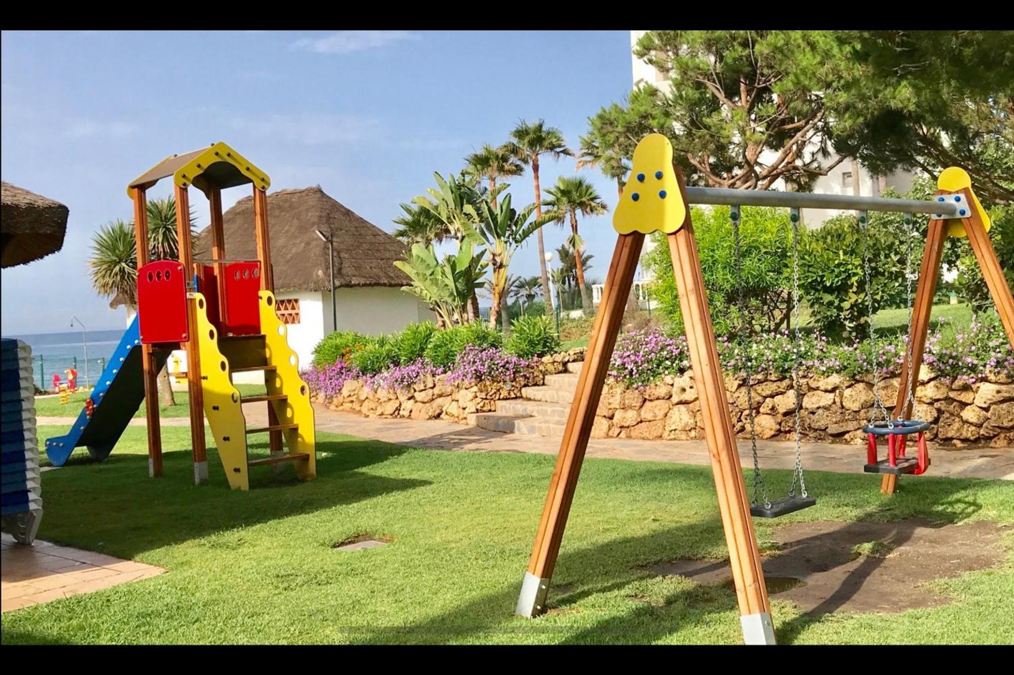 Mi Capricho 2D Beachfront- Apartment With Sea View - Costa Del Sol Sitio de Calahonda ภายนอก รูปภาพ